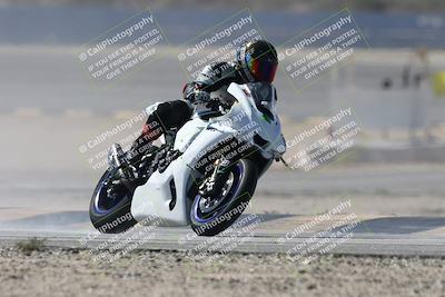 media/Oct-02-2025-Racers Edge (Thu) [[2c91cb6ab3]]/3-B Group/Session 2-Turn 14 (11am)/